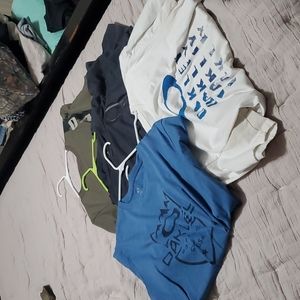 Lot of 6 mens Oakley shirts